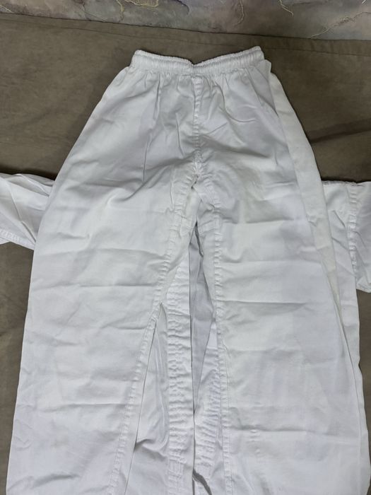 Продам кимано для бокса (полный комплект)