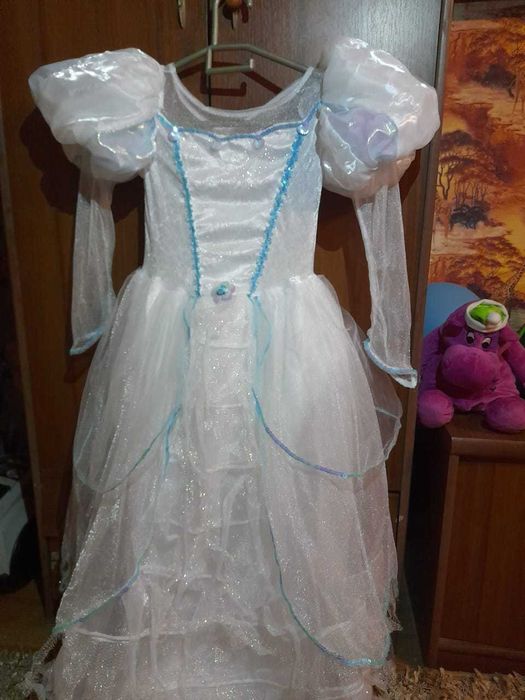 Нарядное платье принцессы Disney