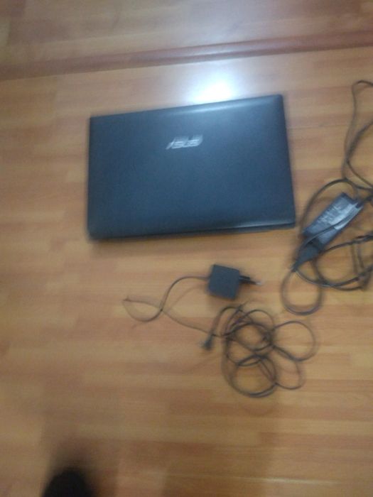 Laptop Asus de piese