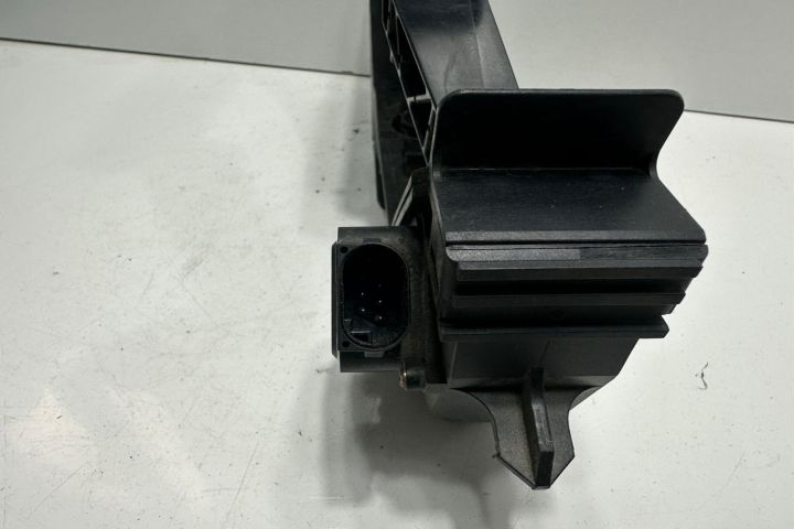 Pedala acceleratie A2203000104 Mercedes-Benz S-Class W221