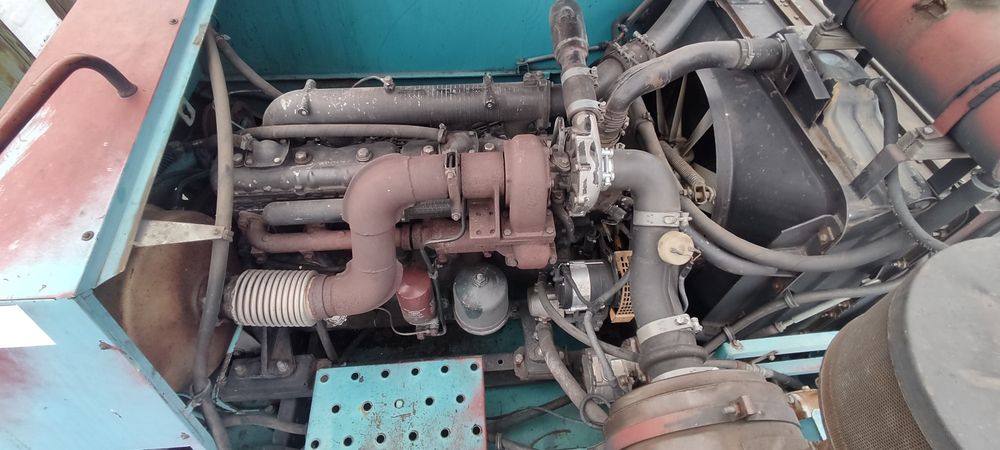 Продам комбайн Essil 740