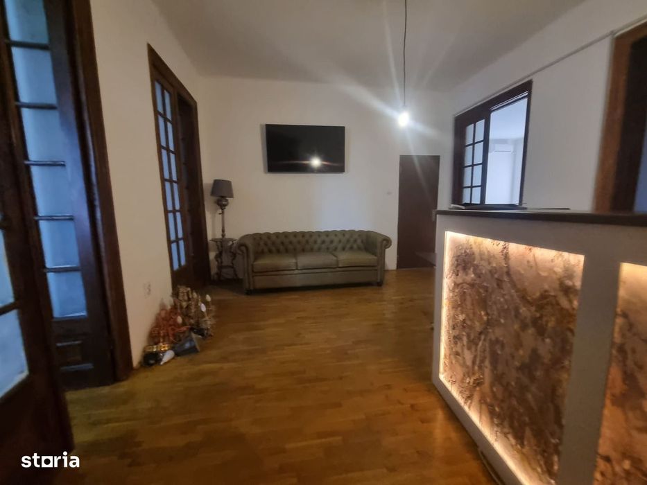 Eleganță interbelică și spațiu generos
