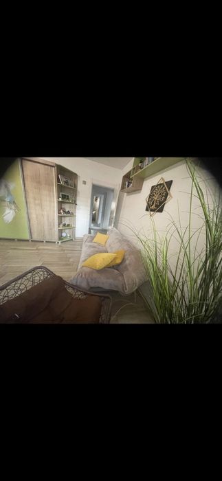 Apart.3-4 cam, 1 loc parcare subt.privata si libera in incinta complex