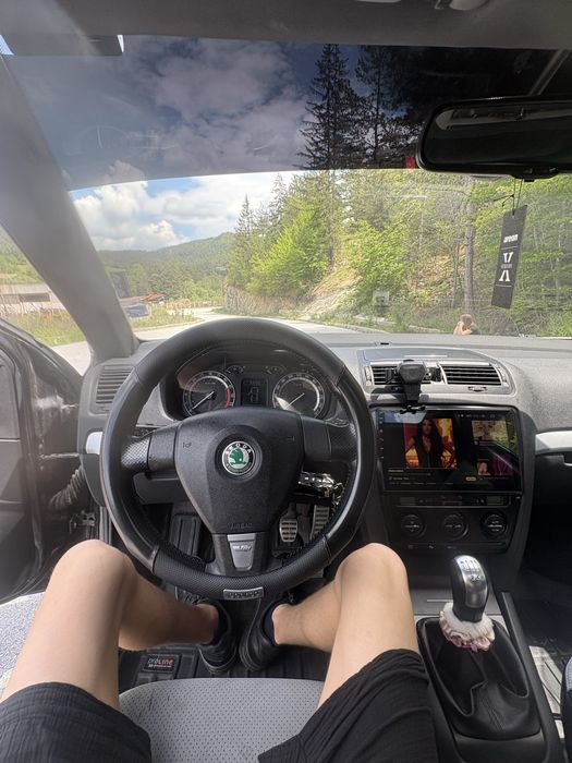 Продавам SKODA octavia VRS  2.TDI