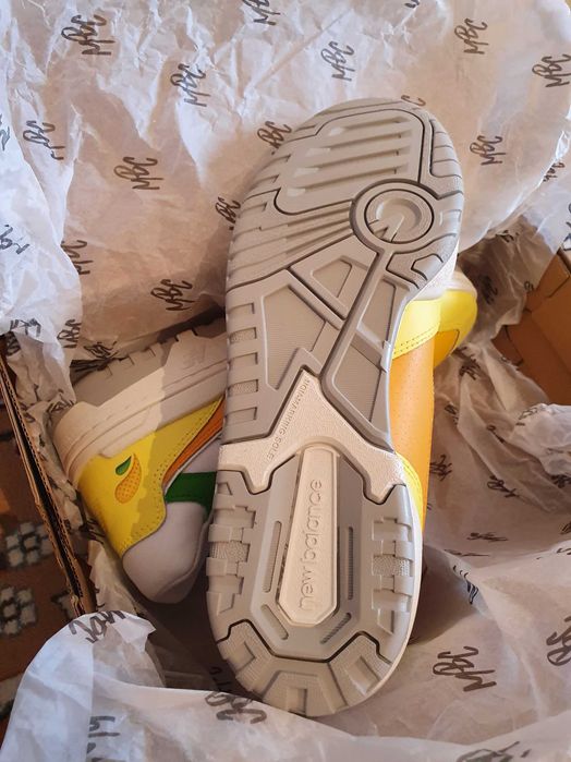 Оригинальные кроссовки New balance 550