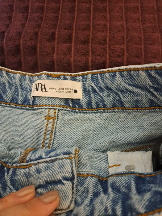 Pantaloni scurti blugi Zara