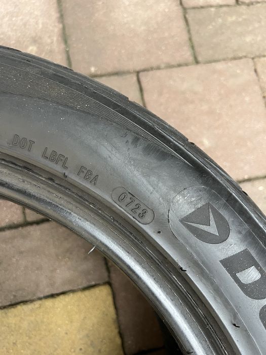 Комплект летних шин 235/50/18