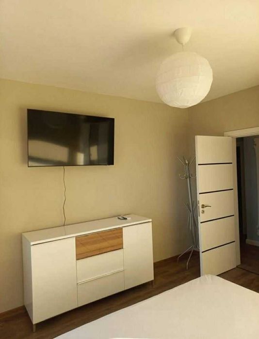 Тристаен апартамент в София-Студентски Град