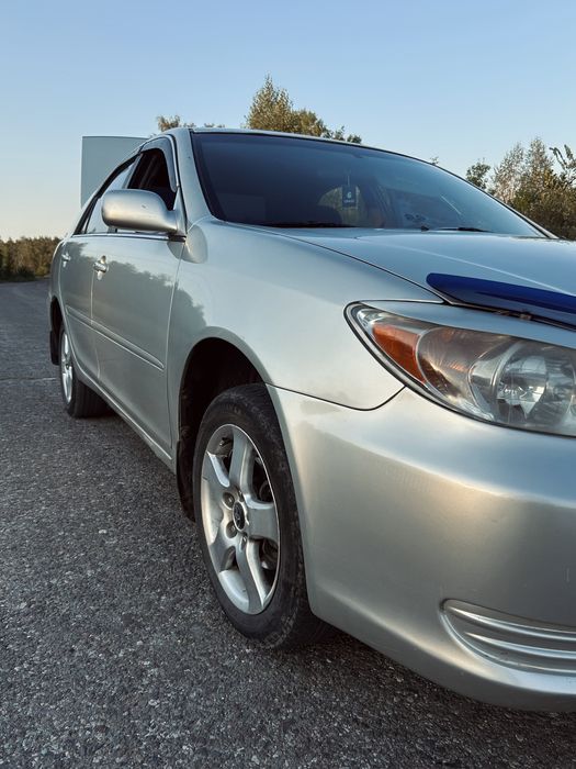 продам тойота камри 30