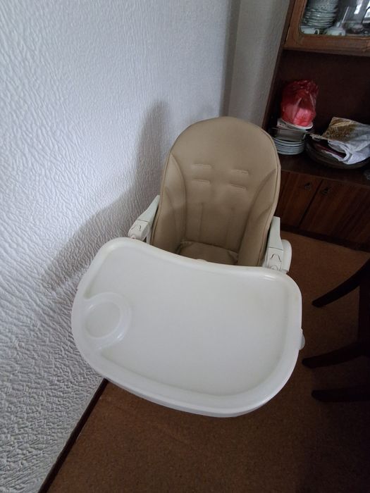 Детский стулчик для кормления