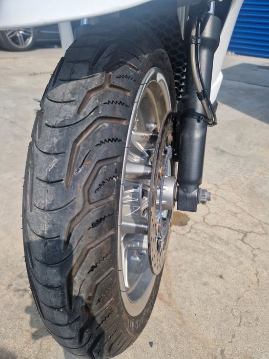 Piaggio Beverly 300 din 2021