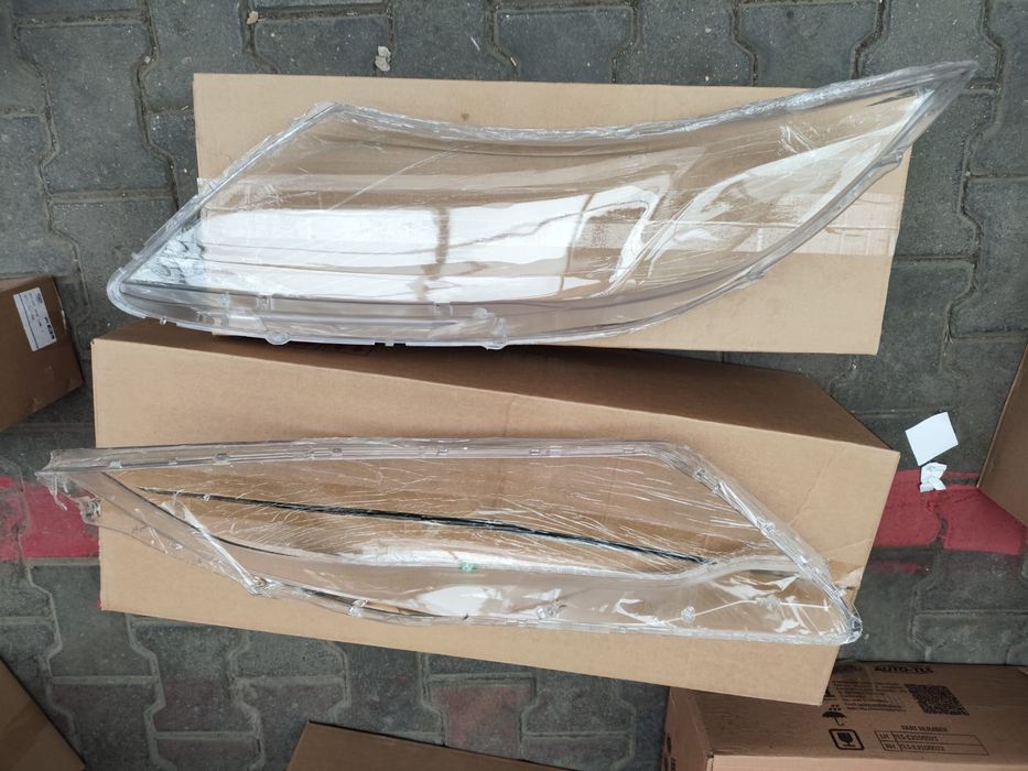 Стекло фара Кия рио