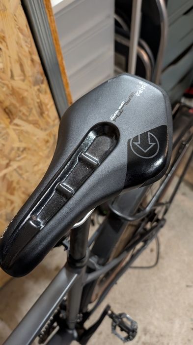 Cursiera / Gravel Cube Nuroad Race FE  – Mărime L – Echipare Shimano G