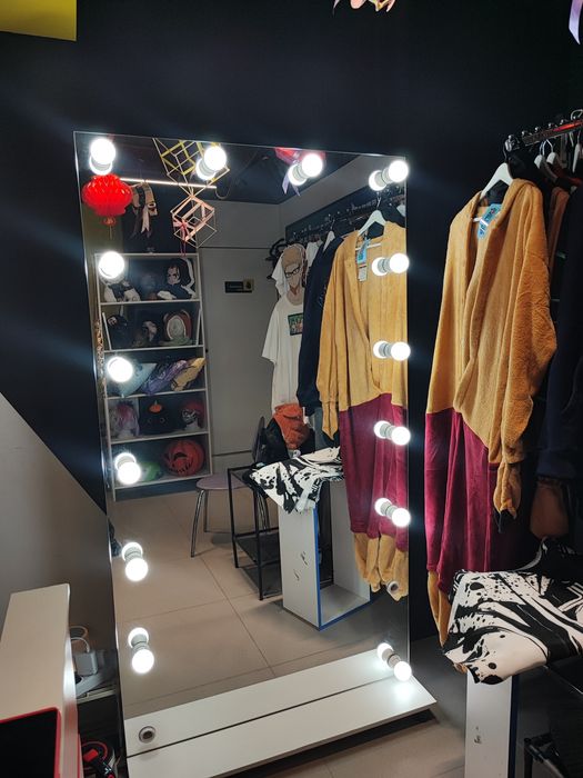 зеркало напольное