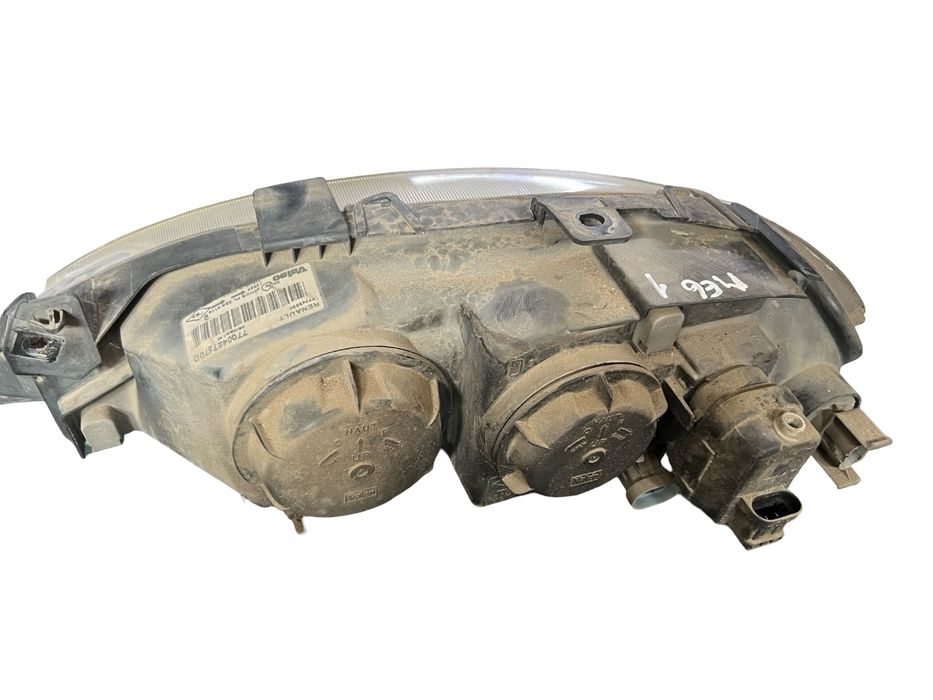 Far Dreapta Renault Megane I Ba0/1_ 1995 - 2004 7700427870D