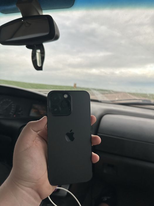 Айфон 14 про макс 256ГБ Без ремонт идеал