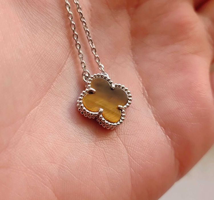 Дамско колие с детелина от тигрово око, Van Cleef & Arpels VCA