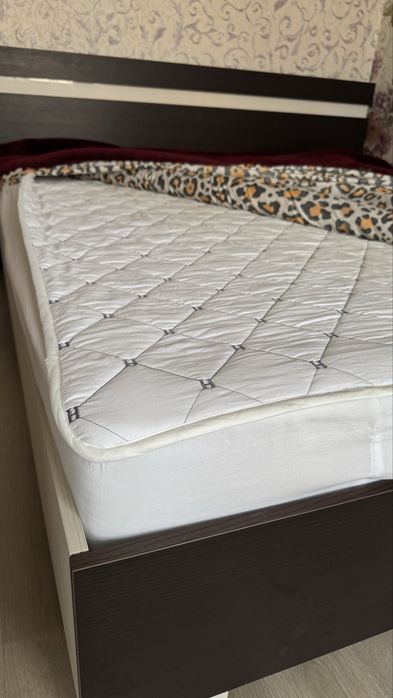 Продам Кровать 180*200