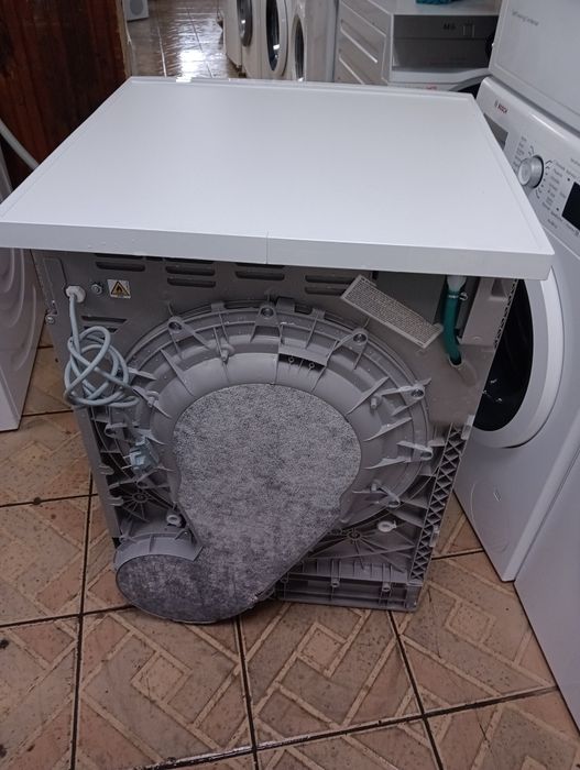 Като нова сушилня с термопомпа АЕГ Aeg Series 8000 A+++ 8кг Гаранция!