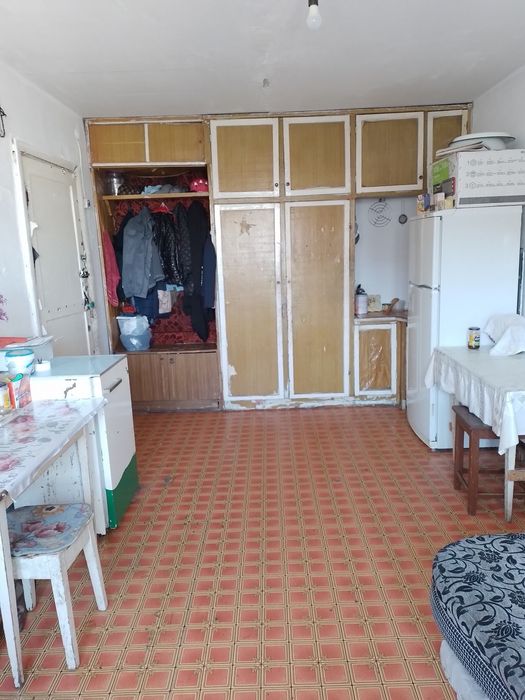 Продам ком в общ