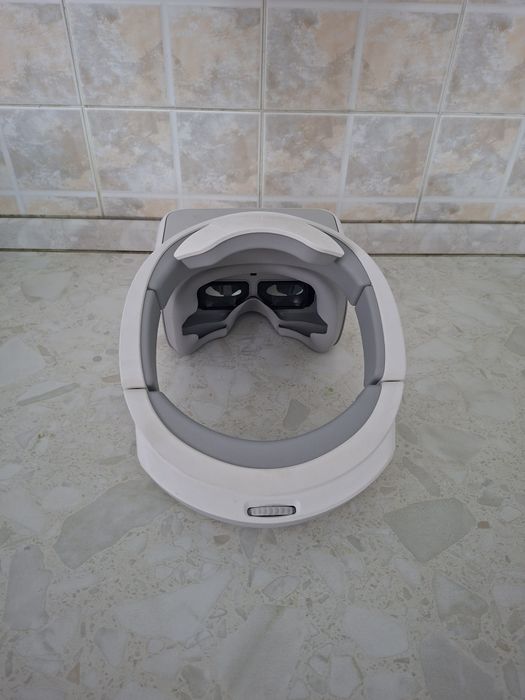 DJI Goggles 1-е поколение, 2017 год