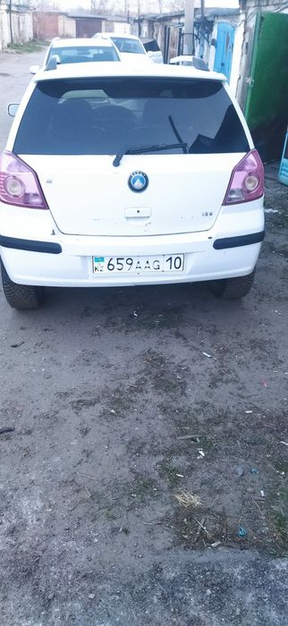 Продам машину Джили