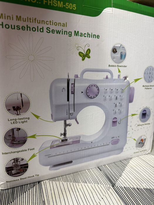 Швейная машина новая