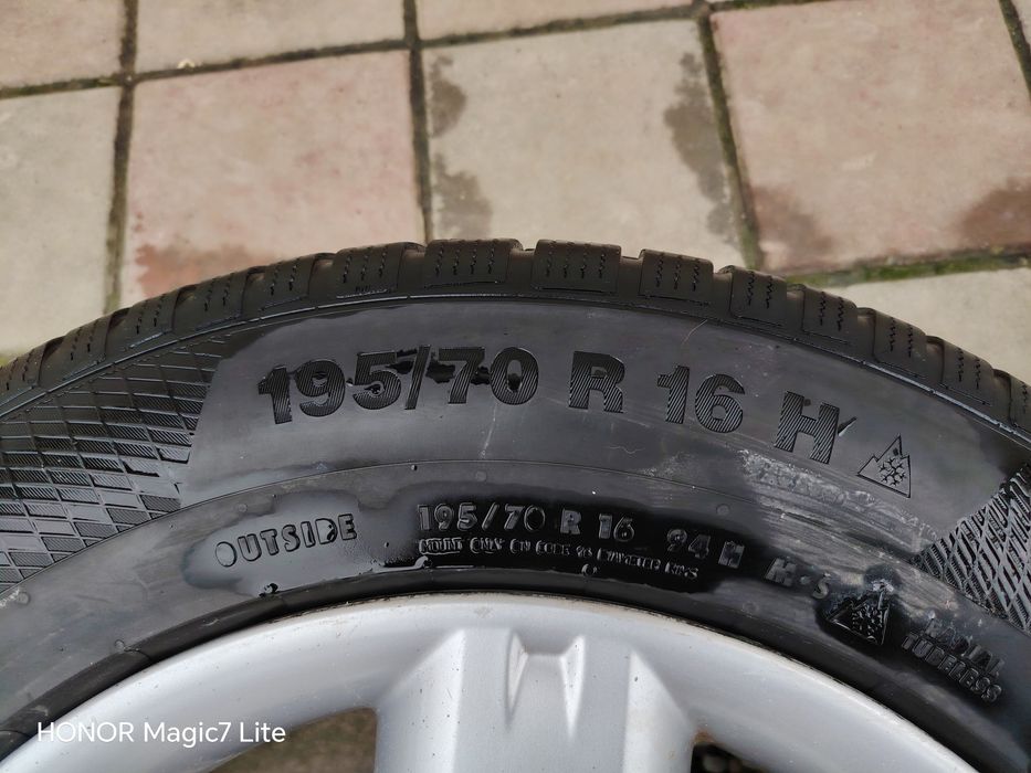 Jante aliaj R16 Nissan Qashqai Juke X-trail 5x114,3 + anvelope iarna