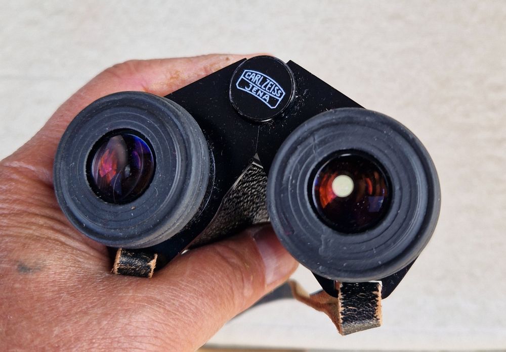 Binoclu Zeiss Notarem 8x32