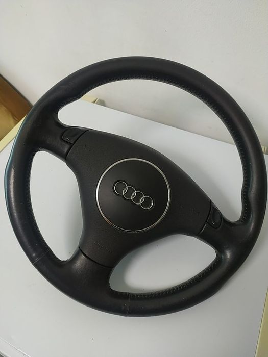 Волан от Ауди А8