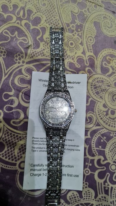 Продам мужские мусульманские часы