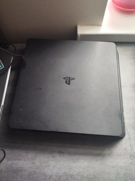 PlayStation 4 б/у