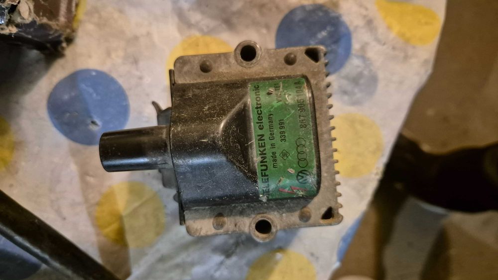 Продавам части за Голф 3 1.8  90