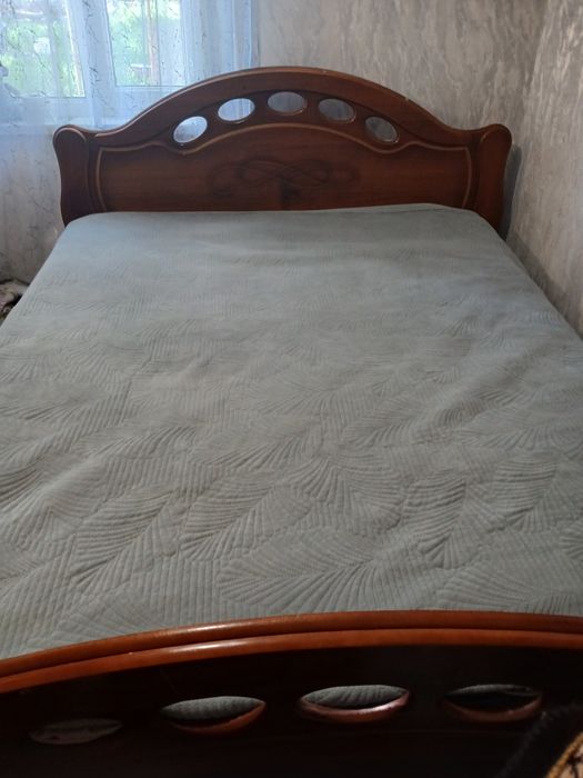 Продам двух спальнию кравать