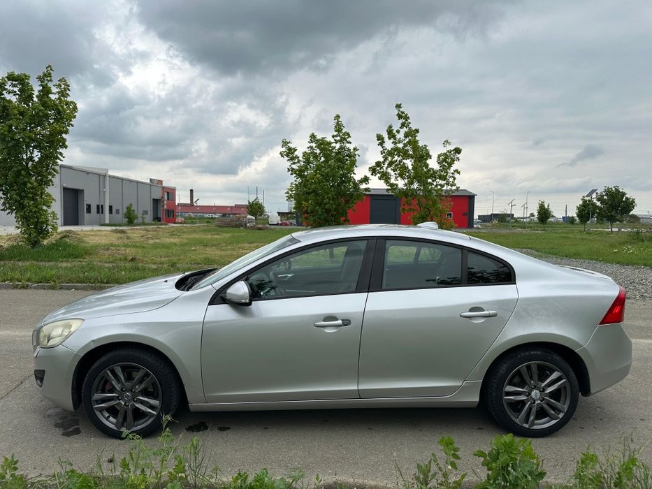 Volvo S60 an 2011