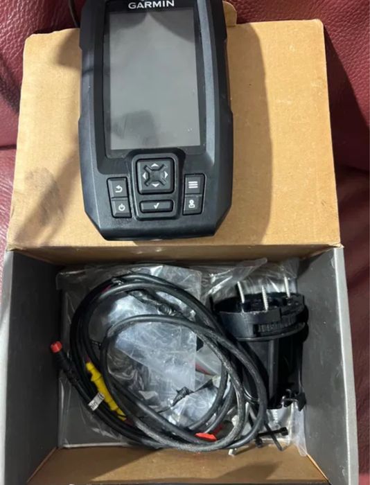 Продавам надуваема RIB лодка Mariner 410 + регистриран конесар + Garmi