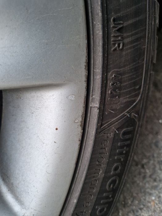Гуми с джанти 18" БМВ BMW Е60 61 63 64 65