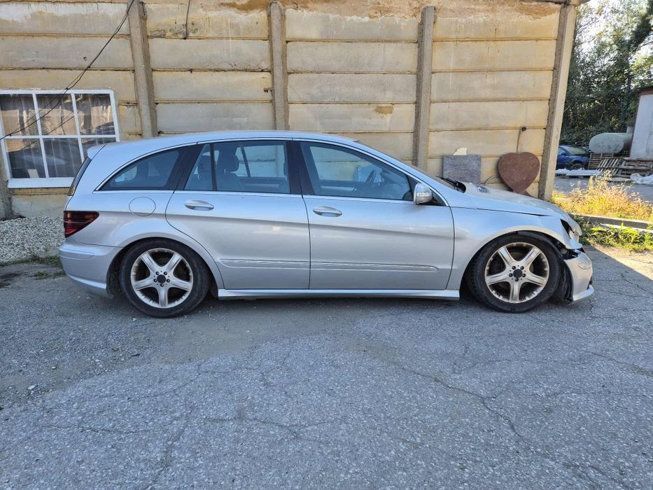 Mercedes W251 R320CDI 224кс AMG пакет ксенон теглич автоматик НА ЧАСТИ