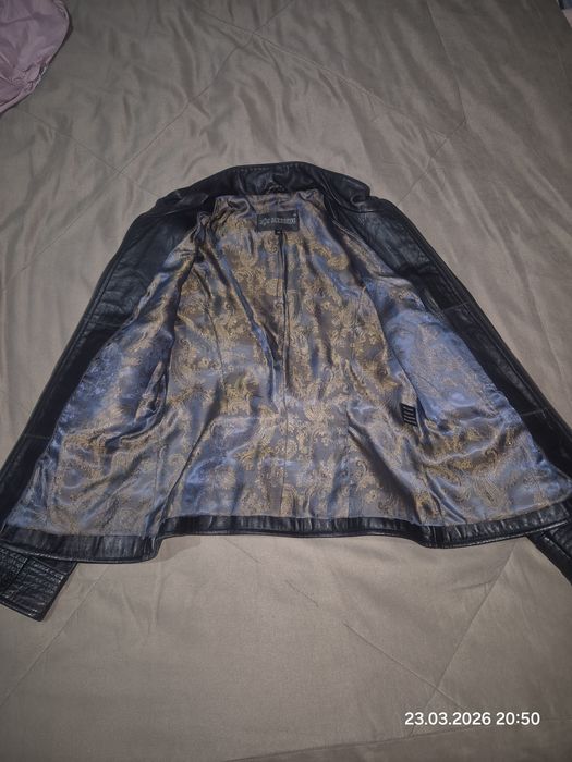 Продам кожаный пиджак