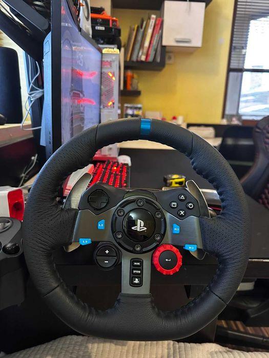 Logitech G29 с лост и приставка за F1