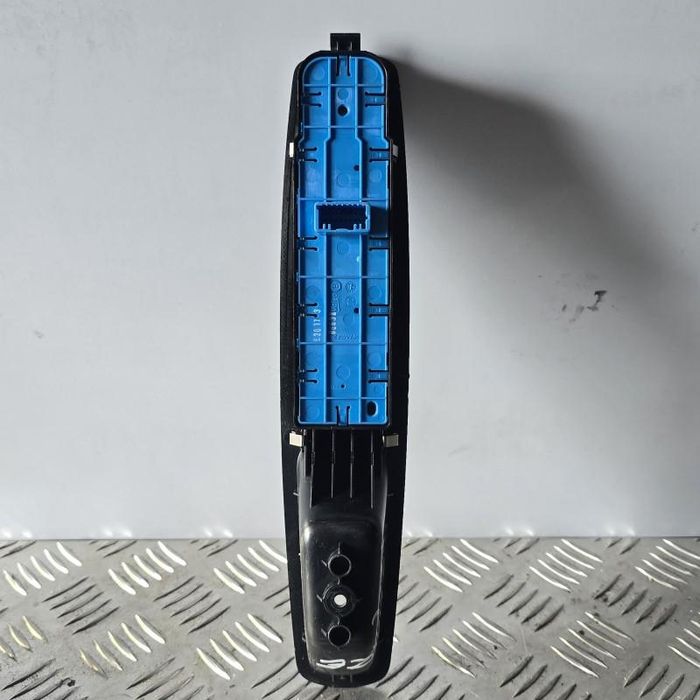 Butoane comanda geamuri electrice Renault Megane 3 facelift