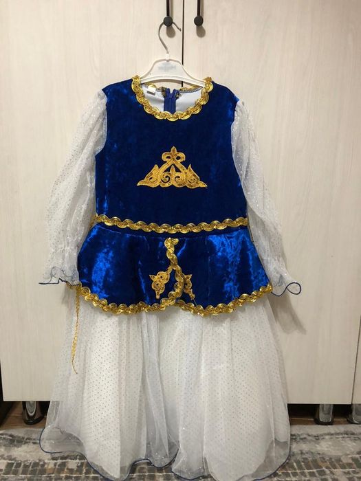 Национальная платье