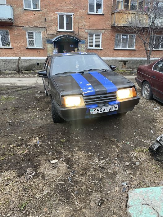 Продам Ваз-2109.