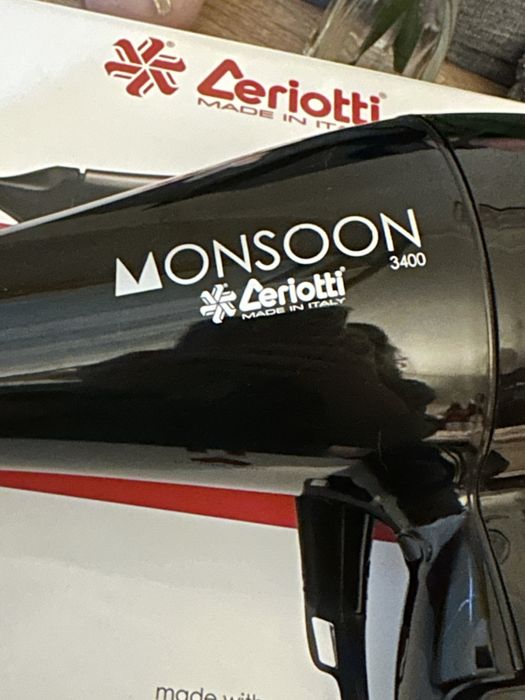 Ceriotti Monsoon 3400 Бутиков черен сешоар НОВ в гаранция