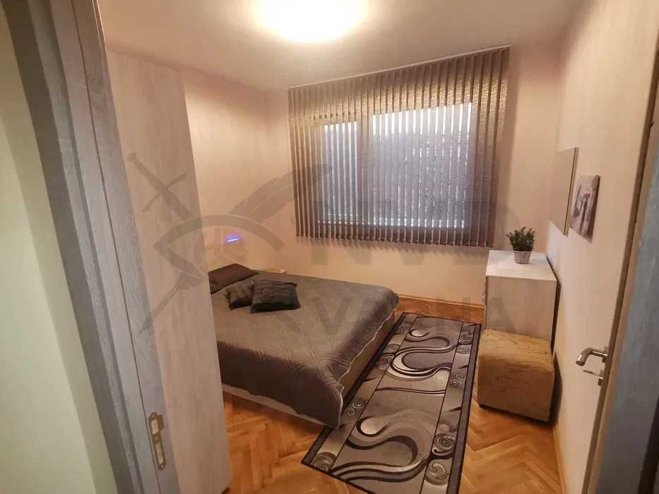 Дава се под наем Двустаен апартамент в Варна, Победа - 80 кв.м за 428.91 € - Снимка #2