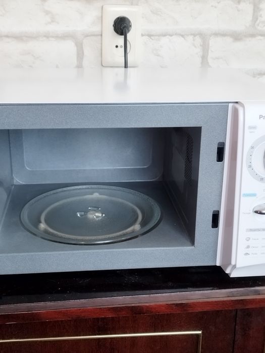 Продам микроволновку