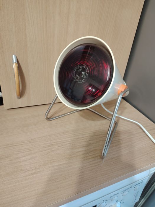 Инфрачервена лампа за нагревки Philips 150w