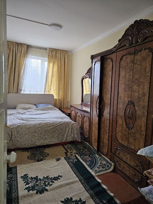 Чилонзор 8 кв. 2/4/4.  Орентр Малика Гостиница