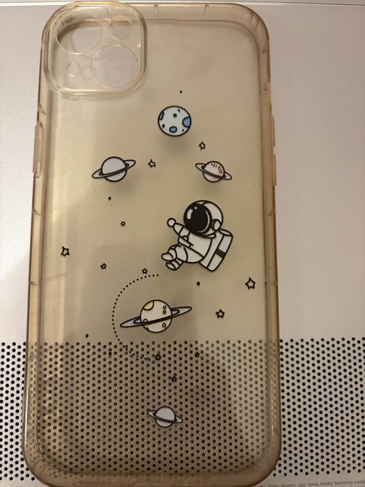 Калъфи за iPhone 14 Plus – Karl Lagerfeld и космос дизайн
