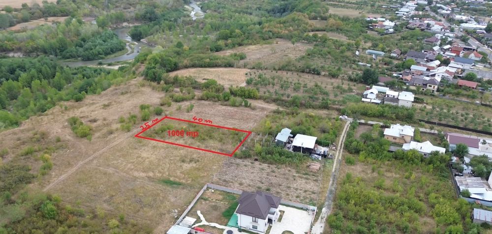 Teren  1000 m² intravilan  sat Râncaciov